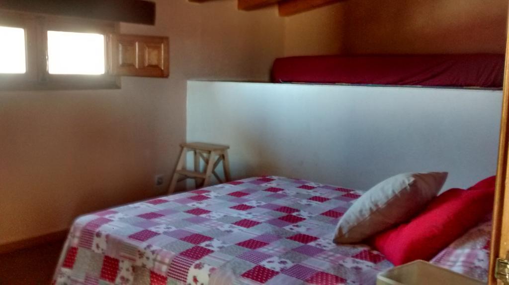 Casa De Vacances La Vella Era Arnés Rom bilde
